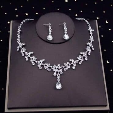 set za nokte dm: Cena:1800din — 2