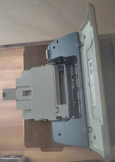 stampac i skener: HP Deskjet 3845, neispitano, za delove — 2