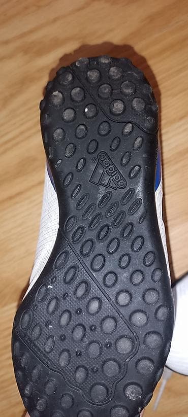 ugg patike bele: Adidas Messi dečje fudbalske patike za veštačku travu (TF/turf). ug 18 — 4