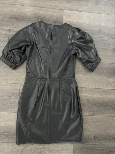 new yorker крагујевац – слике: H&M, S (EU 36), Jednobojni, bоја - Crna — 4
