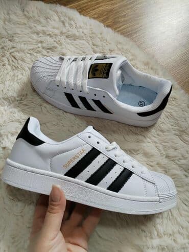 patike sa srcima: 37-38-40-41 — 6