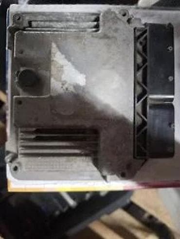 za motor: ECU MOTORNI RACUNAR. A4 B8. 03L906018LB | ECU motorni racunar — 1