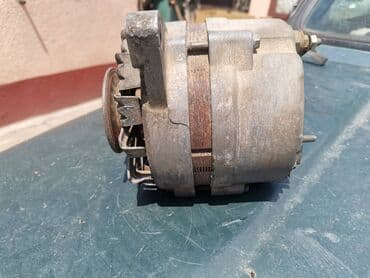 dizalica za auto na vazduh: Alternator Lada 21214i Niva br.3. Polovan, očuvan. Skinut sa — 7