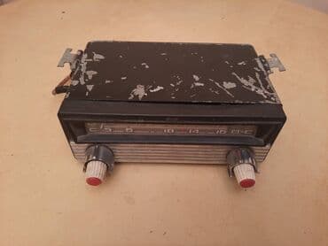 zice za mikser: Stari,retro radio za kola/auto - vintage
Nepoznato stanje — 8