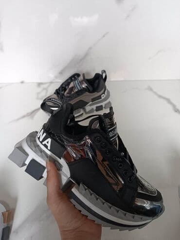 starke 36: 36 - 39
4900 — 2