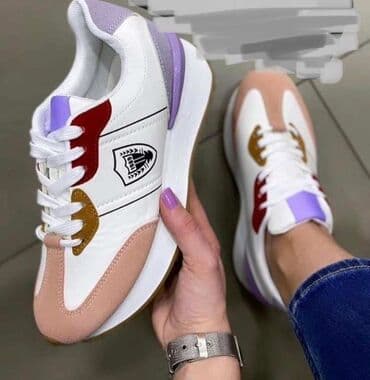 dona patike: Od 36 do 41
2800 — 5