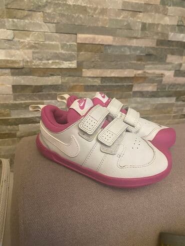 patike sa znakom n: Nike, Veličina - 26, Anatomske — 5