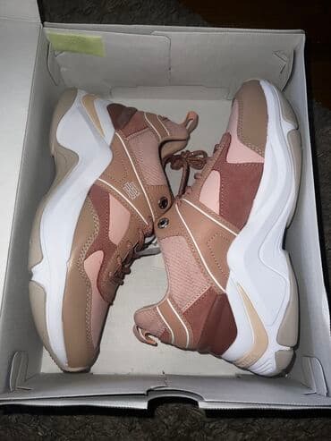 nike react zenske patike: Tommy Hilfiger, 39 — 4