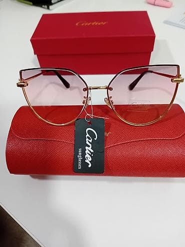 grip za ruke: Cartier sunčane naočare – ženski model mačkastog oblika - Sočiva — 1