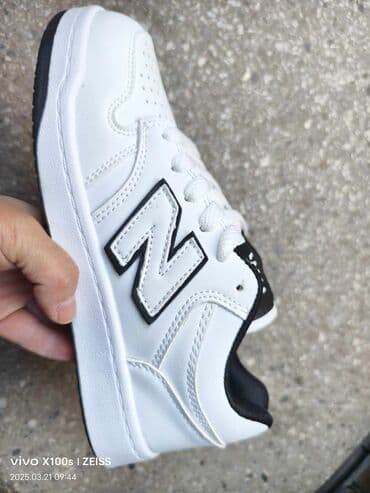 patike sa vazdušnim đonom: New Balance, 41 — 2
