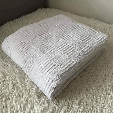 Ćebad i pokrivači: Ćebad/čebe – dimenzija 150 × 200 cm - Materijal: frotir/terry tkanje — 2