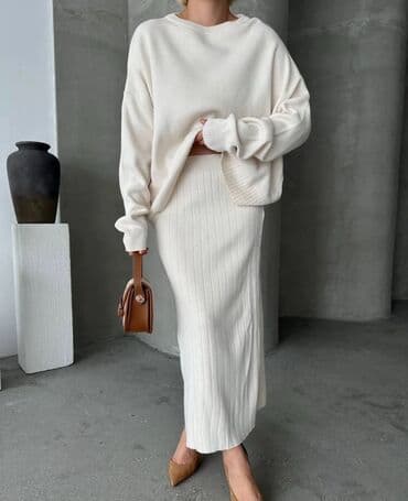 Women's Clothing: 3100 — 12