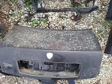 cerade za auto: LANCIA THESIS GEPEK VRATA | Gepek vrata lancia thesis. Ogulio se lak — 3