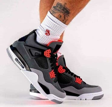 new yorker crna gora online: Nike, Size - 33 — 1