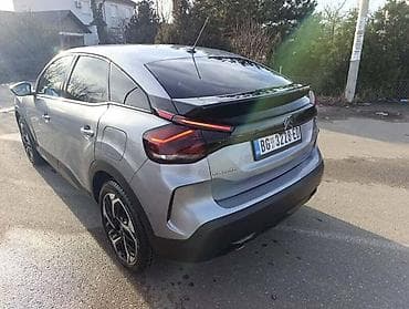 golf v: CITROEN C4 — 4