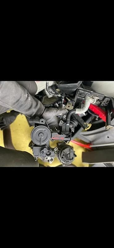 katalog automobila: AUDI A4 A5 SEPARATOR ULJNIH PARA PCV VENTIL 06H103226A | Audi a1 a3 — 4