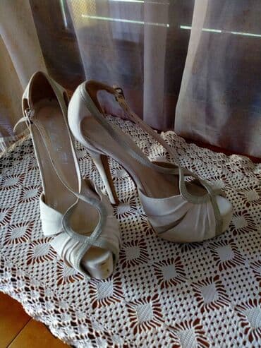 make up: Sandals, 38 — 6