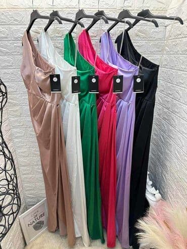 kaftan haljina: Haljina 3000 din
🤗 — 1