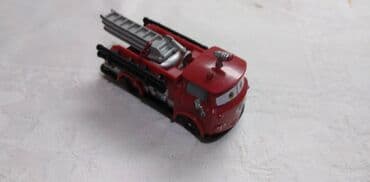 harry potter vt401 k: Disney Pixar vatrogasni kamion,oko 1:87(7 cm.) plasticni,ocuvan — 1