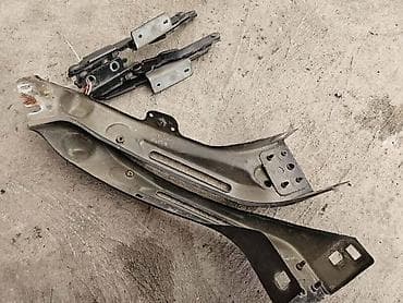 citroen c5 klapna za grejanje: NOSAC HAUBE BRANIKA ZA CITROEN C8 OD 2002. DO 2008. GOD — 2