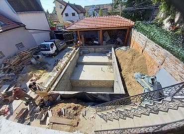 Auto services: Izrada BAZENA: – Široki mašinski iskop – Ravnanje poda i stranica – — 5