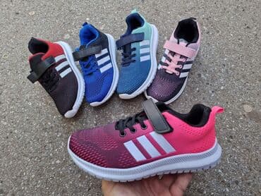 Women's Sneakers and athletic shoes: 25 do 36
3500