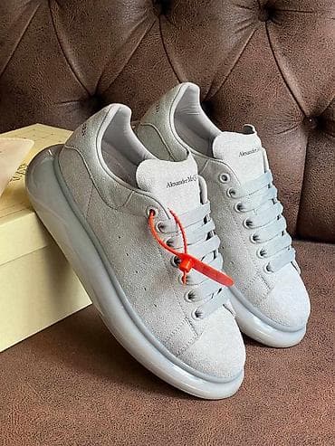 6400 din.
40-44