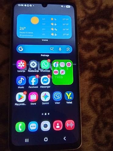 samsung a52s: Samsung Galaxy A06– ekran (90 Hz), dvostruka zadnja kamera 50 MP — 3
