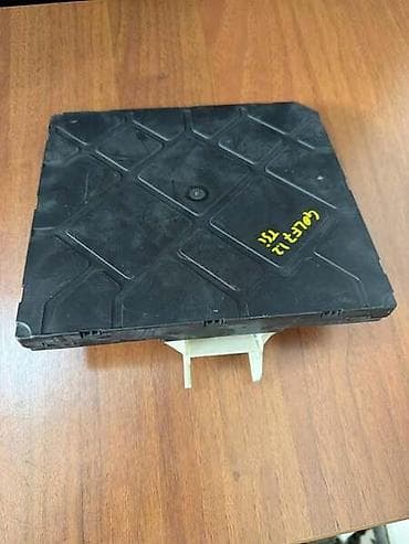 ineks kula: BODY CONTROL MODUL ZA VOLKSWAGEN GOLF 7 - 5Q0937084N | Body Control — 3