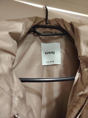 deichmann sandale na platformu: Ženska prošivena jakna – Sinsay - Model: kratka, puf jakna - Boja — 10