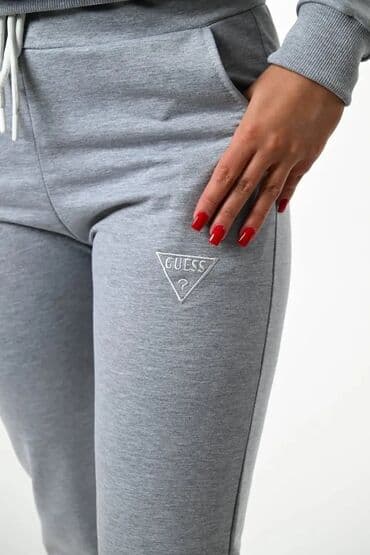 lagane haljine za leto: Guess, Jednobojni, bоја - Siva — 12