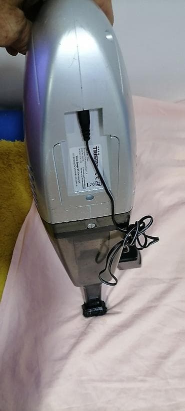 Donji delovi trenerke: Kuhinjski Mali ručni Usisivač sa dobrom baterijom TRISTAR
MIRJEVO — 5