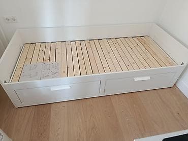Montiranje svih vrsta Ikea Kreveta kao i svog ostalog namestaja . Kao