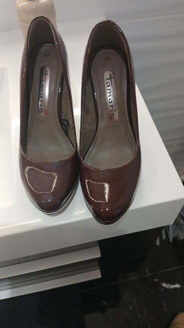 Oxfords: Nove kožne cipele 38 broj.Cena 40 evra — 1