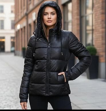 Trenerke: Jakna super model
Vel L
Super Očuvana
Povoljno — 1