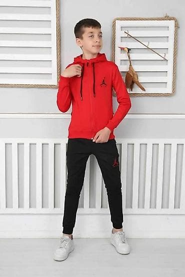 noge: Dečiji trenerka komplet – duks sa kapuljačom i donji deo - Model — 2