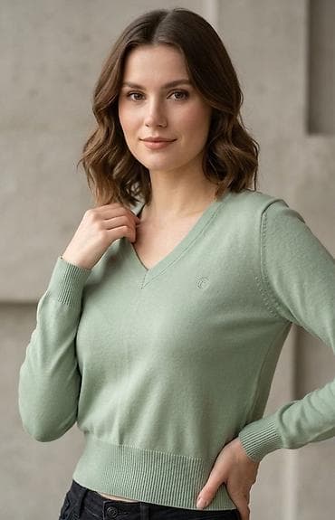 Ženski džemper sa V-izrezom – pastelno zelena - Klasican, elegantan na lalafo.rs Ženski džemper sa V-izrezom – pastelno zelena - Klasican, elegantan