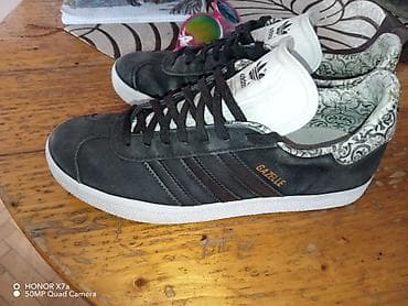 reserved zenske patike: Original addidas patike gazele 39 1/3 broj U erfektnom stqnju 5000 — 2
