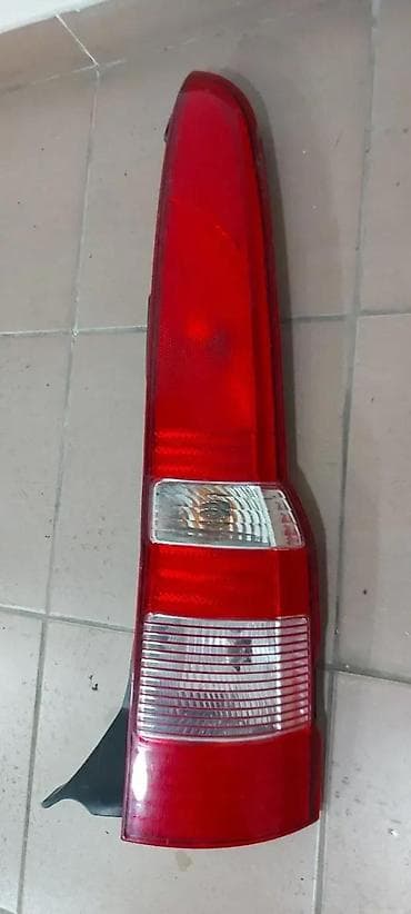 rep za sirene: FIAT PANDA STOP DESNI | Ima malo ostecenje vidi se na slici. Samo — 2