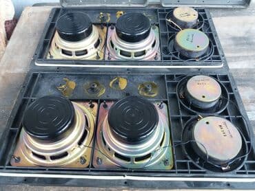 IPod i MP3-plejeri: Saba box 600-delovi -visoki 9 cm; precnik magneta 7 cm; sirina magneta — 1