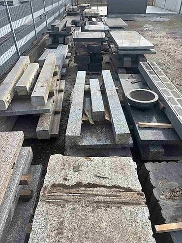 step deke cena: Na prodaju 30 m3 granitnih ploca, stubova, od razlicitih vrsta. Imamo — 1