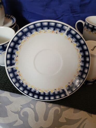 porcelanske solje za caj: Solje nove,vintaz za kafu,caj Bavaria. Solje porcelanske. Komada 6 u — 10
