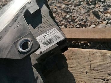 polovni isteki: FAROVI ZA VOLKSWAGEN GOLF 6 | Polovni originalni farovi za golf 6 i — 3
