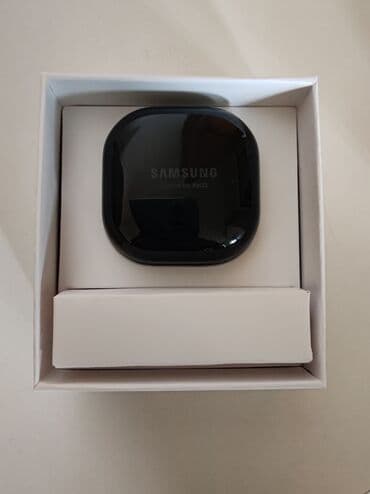 sinsay bluetooth slusalice: Slusalice Samsung Galaxy Buds Live - Crne Kao nove, veoma malo — 6