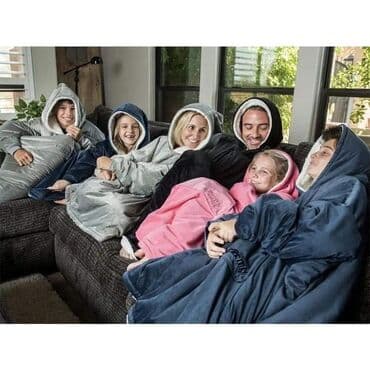 cebe sa rukavima i kapuljacom: Neponovljivo praktično i prijatno ćebe koje će oduševiti sve one koji — 3