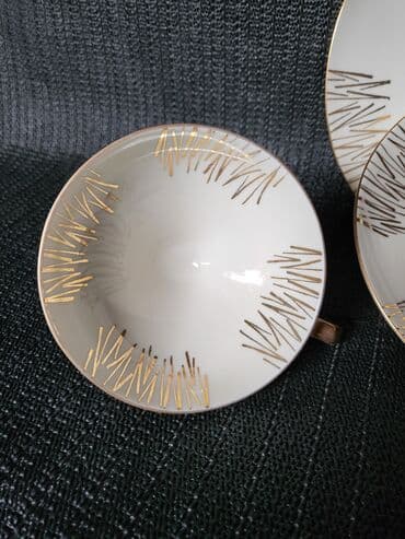 porcelanske solje za caj: Porcelanski vintaz set. Set bez ostecenja,sve na njemu odsjaj od — 6