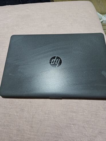 Intel Core i3, 8 GB OZU, 15.6 " — 6