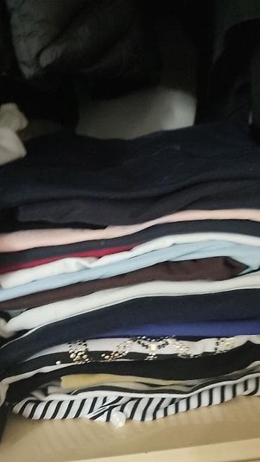 buzz patike nike: Roba na veliko100 do 200 din.Slikam po potrebi — 1