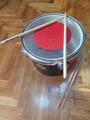 za igrice: Navijački bubanj Stagg Drums sa 2 kompleta udaraljki, pogodan za sve — 1