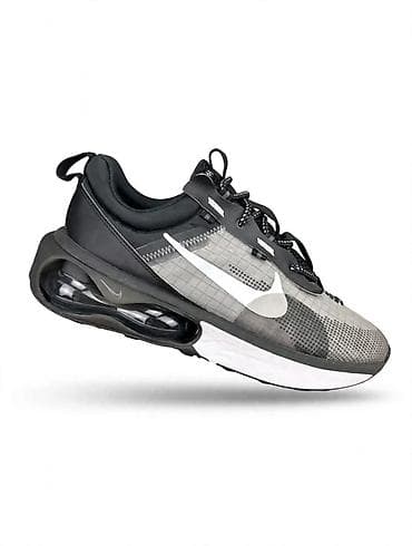 Nike patike za trčanje/lifestyle sa vidljivim Air jastukom u peti. -